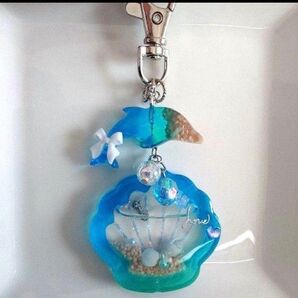 ハンドメイド 海レジン 貝殻 イルカ シェイカー チャーム ストラップ