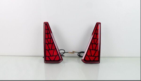 トヨタ VOXY80系 NOAH80系L流れるウインカー ブレーキランプ スモール連動リフレクターLED テールランプ 2個セット