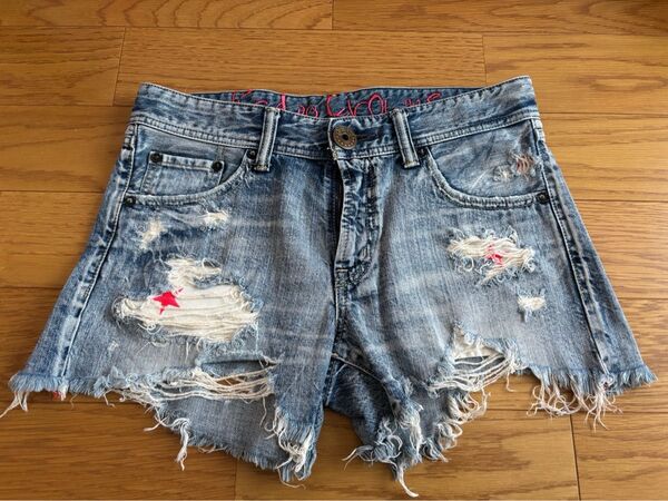 RODEO CROWNSデニムショートパンツ ダメージ加工 刺繍 ライトブルー サイズ2