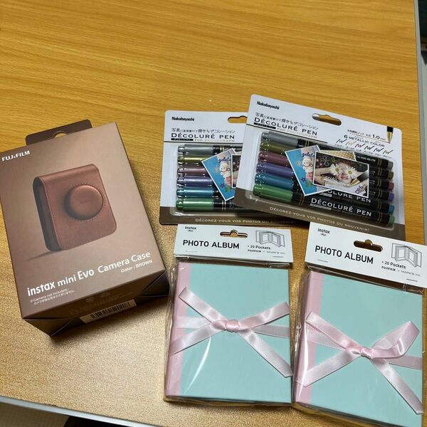 instax mini Evo カメラケース ブラウン/おまけ4つ付き