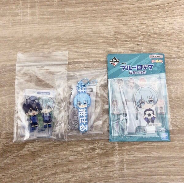 ブルーロック 氷織羊 潔世一 ガチャガチャ ぷちアクリルスタンド デュオコレ 一番くじ ハッシュタグつける キーホルダー
