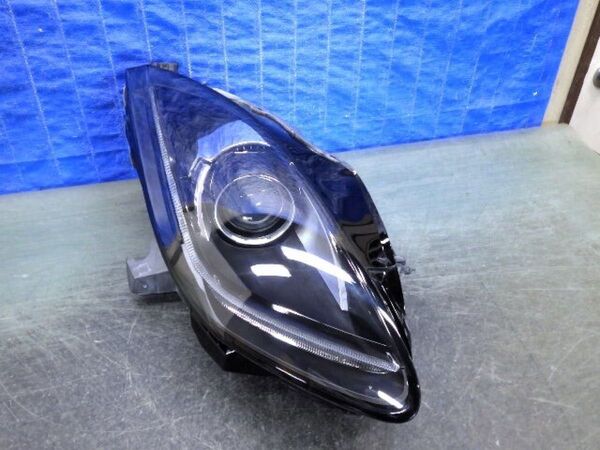 2252 ジャガー Fタイプ X152 前期 右ライト HID バラスト付 EX5313W029 89909674 良品