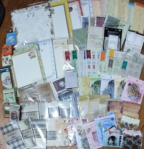 最終お値下げ まとめ売り 大量 ほぼ未使用 72点 コラージュ素材 紙もの シール