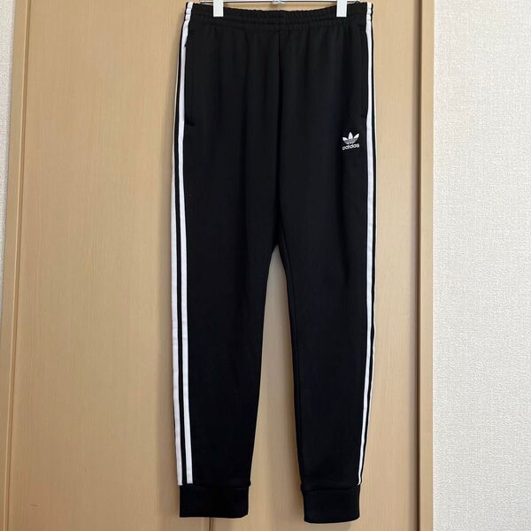 adidas classic trackpants ラインパンツ ブラック 黒 アディダスオリジナルス スウェットパンツ メンズ