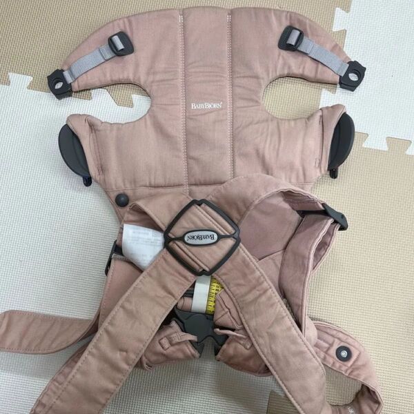 ベビービョルン キャリアMINI 抱っこ紐 ピンク