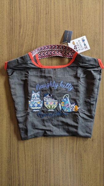新品タグ付き D.KELLY 刺繍トートバッグ・エコバッグ ねこ&カップ ナイロン 折りたたみ グレー×オレンジ