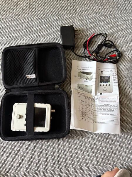 Quimat 2.4"TFT デジタル オシロスコープ(組立完成品) 0-200KHz 5mV/Div-20V/Div感度