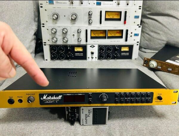 Marshall JMP-1 真空管搭載ギタープリアンプ