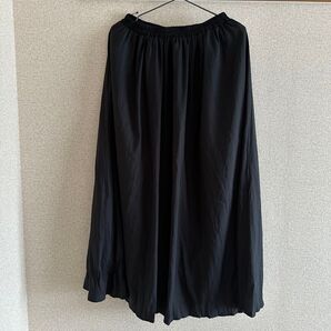 黒 ロングスカート
