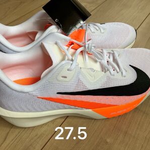新品 ナイキ ライバルフライ