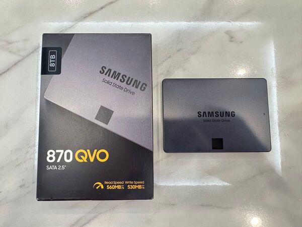 【美品】SSD 8TB 870 QVO Samsung 国内正規品