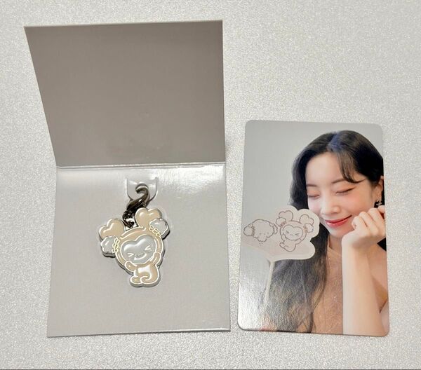 TWICE SANRIO トゥワイス サンリオ こぎみゅん キーホルダーチャーム DAHYUN ダヒョン ダブリー 特典トレカ付き