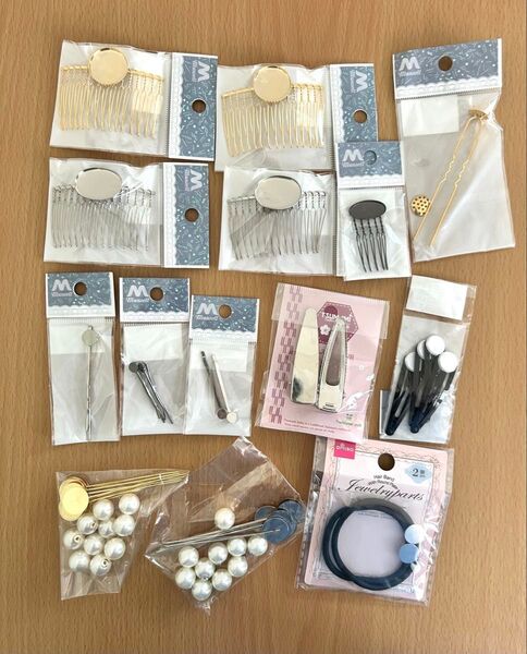 ヘアアクセサリー 台座付きパーツ13袋セット まとめ売り