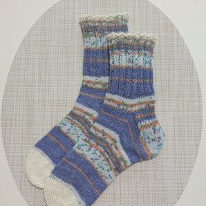 Opal KFSコットン ラピス で編んだ さらっとソックス 手編み ☆22.5から24.5cmぐらいの方に☆春夏