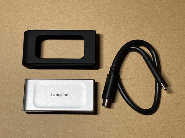 Kingston ポータブルSSD 1TB 2000MB/s USB 3.2 Gen 2x2
