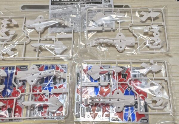 ミニ四駆4セットボディとステッカー(マッハフレーム)( FM-Aシャーシ用)