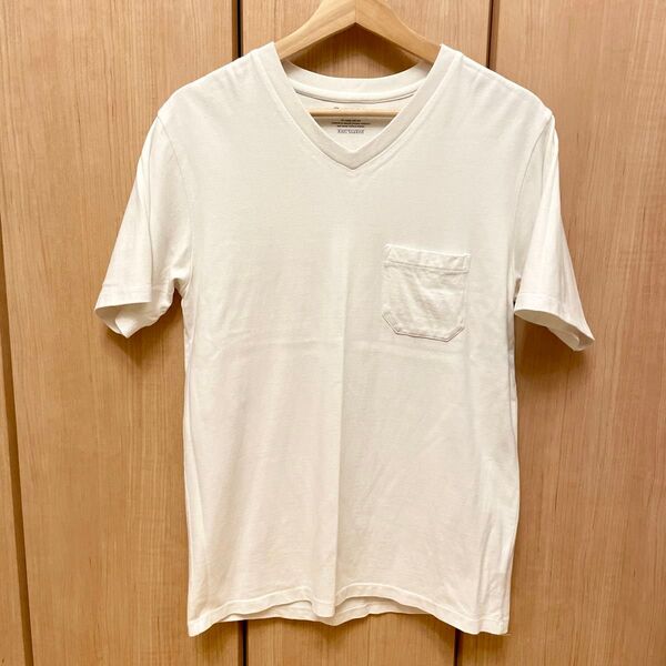 美品 nano universe ナノユニバース Vネック ホワイトTシャツ
