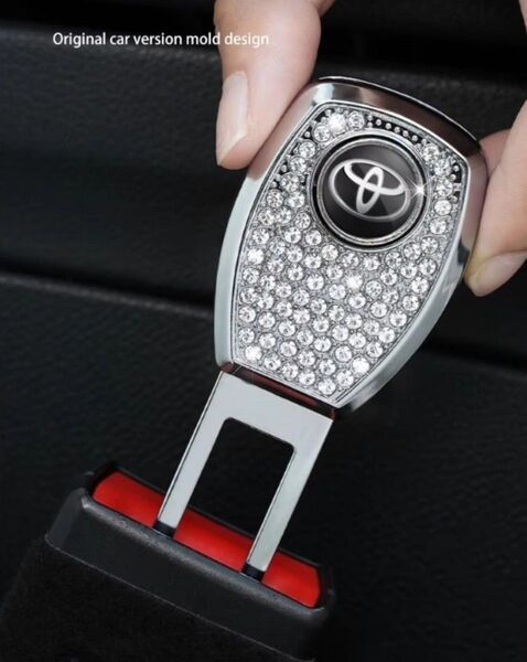 トヨタTOYOTA シートベルト 延長ラインストーンエクステンダー バックル エンブレム付ハリアーヴェルファイアdadアルファード
