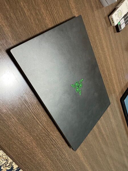 Razer Blade 15 Advanced Model (RZ09-03304J42) RTX 2070 / 300Hz