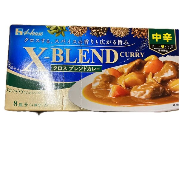 ハウス食品 クロスブレンドカレー 中辛 140g ハウス食品 ジャワカレー中辛185g