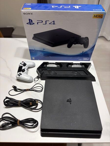 PS4 本体セット 縦置きスタンド、ソフト付き