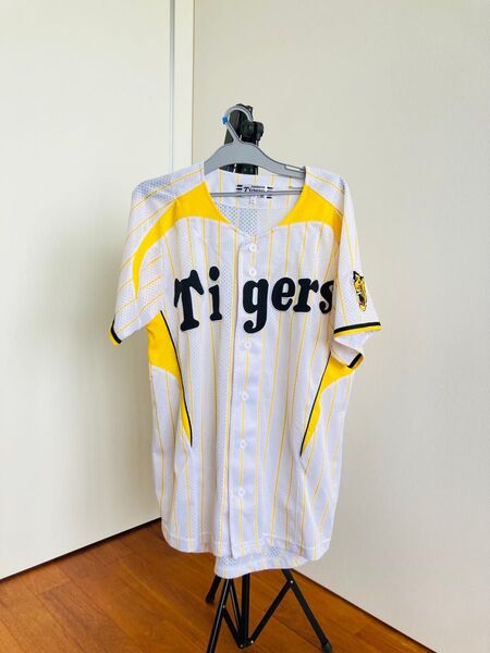 阪神タイガース イエローストライプ ユニフォーム メンズ Lサイズ 阪神公認 公式 ミズノ 刺繍 背番号 選手名なし