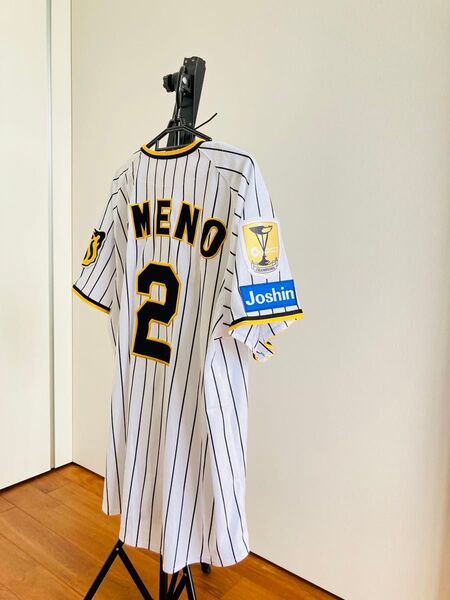 ミズノ 阪神タイガース 梅野 2023 チャンピオンエンブレム付公式ユニフォーム 定価13000円 梅野隆太郎 刺繍 メンズM