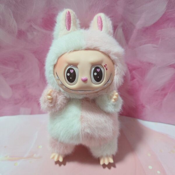 ★大人気★ Labubu ふわふわ カラフル ぬいぐるみ ピンクリボン ラブブ ZIMOMO ジモモ キーホルダー