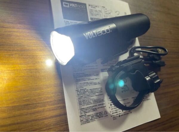 Cateye 800ルーメン VOLT800 HL-EL471RC