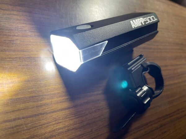 美品 Cateye 500ルーメン 充電式ライト AMPP500