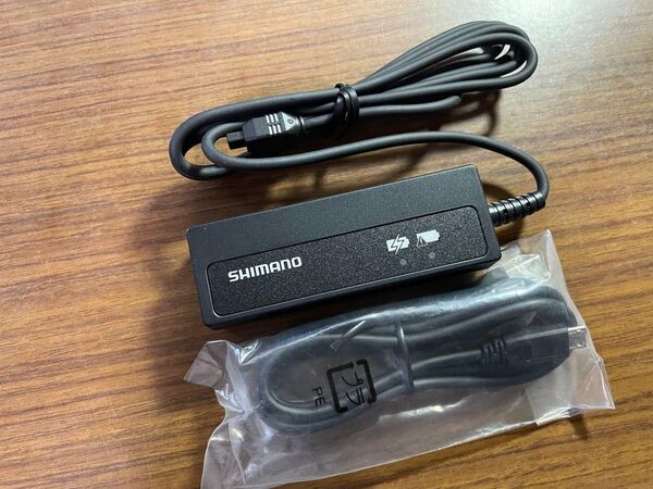 未使用 Shimano Di2 内装バッテリーチャージャー SM-BCR2