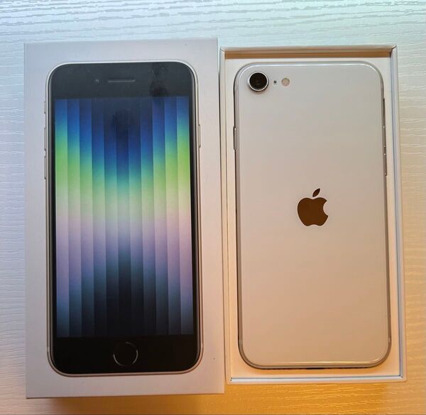 iPhoneSE 第3世代 スターライト 128GB SIMフリー
