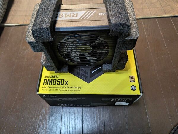 CORSAIR RM850X 電源ユニット 850W 電源
