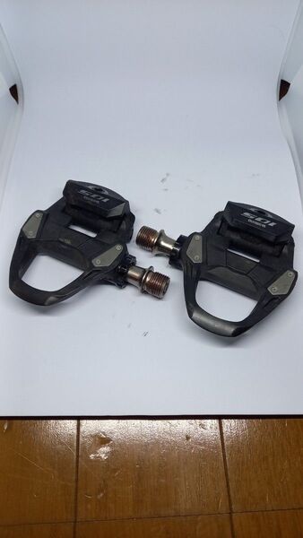 PD-R7000 SHIMANO ビンディングペダル SPD-SL シマノ 105 ペダル カーボン