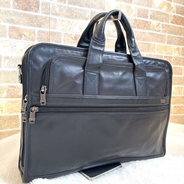 TUMI トゥミ ブラック オールレザー レザービジネスバッグ ブリーフケース