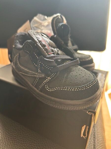 AIR JORDAN x Travis scott Black Phantomトラビススコットエアジョーダン1ブラックファントム