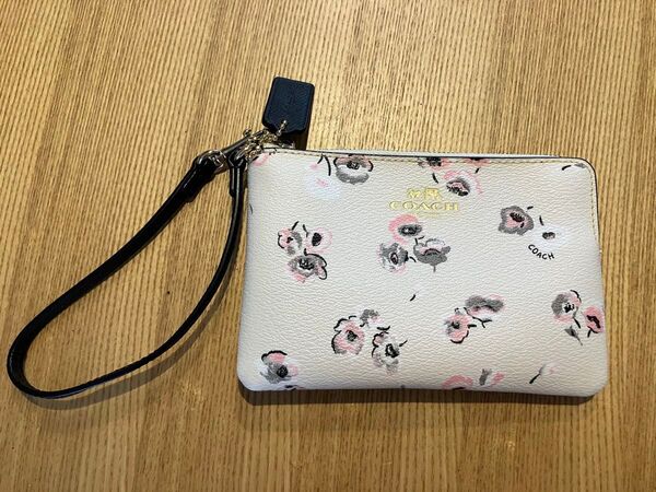 COACH コーチ リストレット ポーチ 小花柄 ホワイト