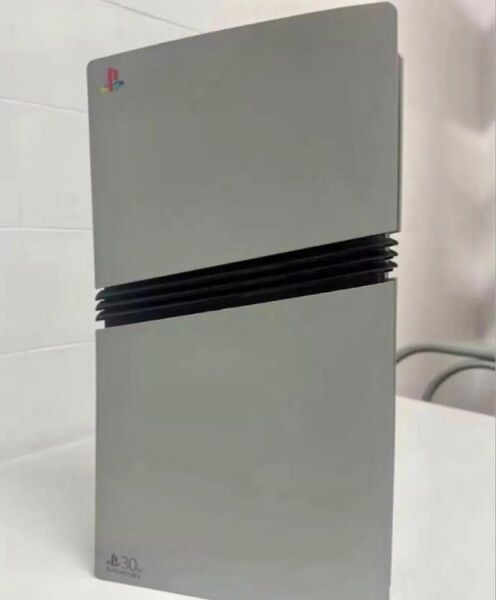 PS5 Pro本体用カバー30周年アニバーサリーリミテッドエディション 着せ替え