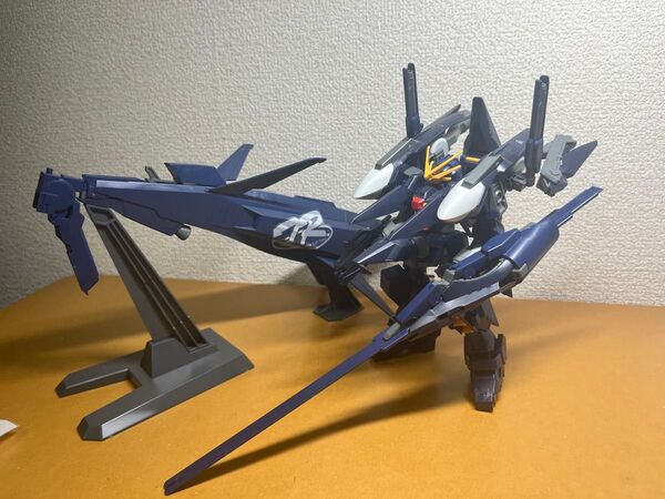 ガンプラジャンク HGUC ガンダム TR-1 ハイゼンスレイ・ラーⅡ +HGUC クルーザーモード用拡張セット ティターンズ