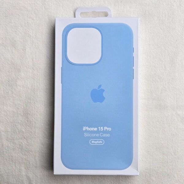 iPhone 15Pro シリコーン ケース カバー ライトブルー アップル 純正①