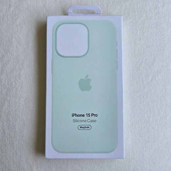 iPhone 15Pro シリコーン ケース カバー ソフトミントアップル 純正 ①