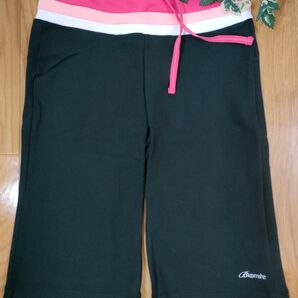Bloomshe フィットネス スポーツ カラーブロック ハーフパンツ M 未使用 部屋着