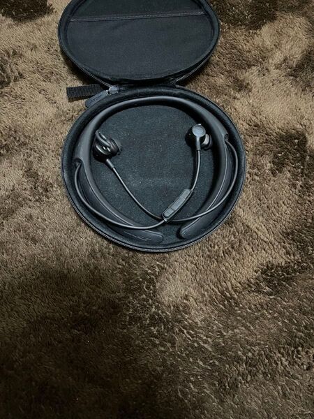 Bose QuietControl 30 wireless headphones ワイヤレスイヤホン ノイズキャンセリング