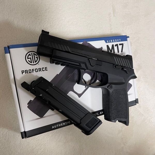 SIG SAUER M17 CO2 GBBガスガン ブラック LAYLAX 東京マルイ ガスガン
