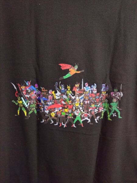 仮面ライダー Tシャツ XLサイズ ブラック系新品