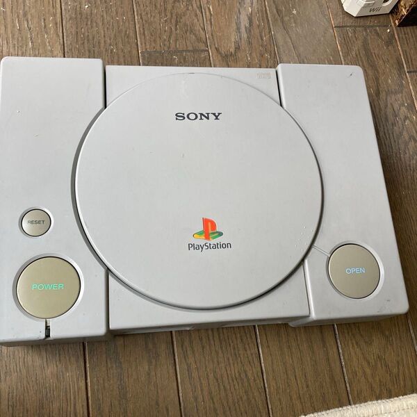 PlayStation PS1 プレイステーション本体のみです オープンボタンはスムーズです しっかり戻ります