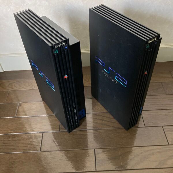 PlayStation2 SCPH-10000 パーツ取りにどうぞ電源は入りますがあとは問題いろいろありますジャンクです2台セット