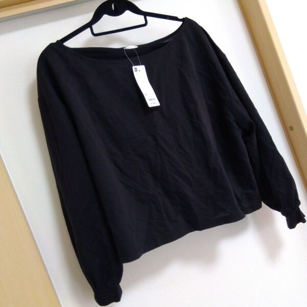 新品 タグ付き GU ジーユー ブラック トップス XL