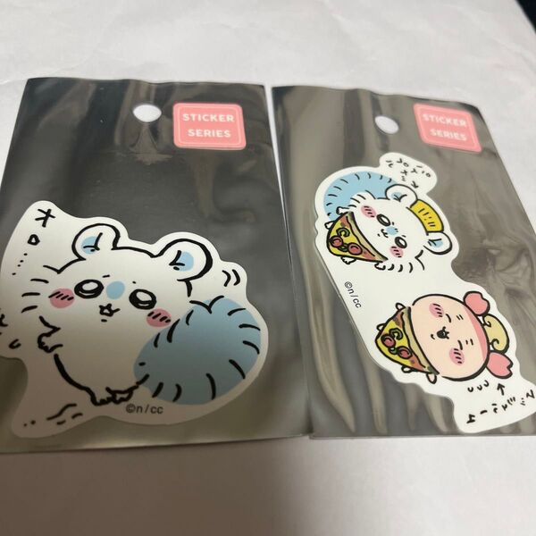 ちいかわ スマホに貼れるサイズのステッカー モモンガ