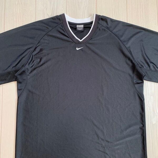 NIKE ナイキ センター刺繍ロゴ メッシュ ゲームシャツ ユニフォーム Vネック Tシャツ ビッグサイズ オーバーサイズ XL